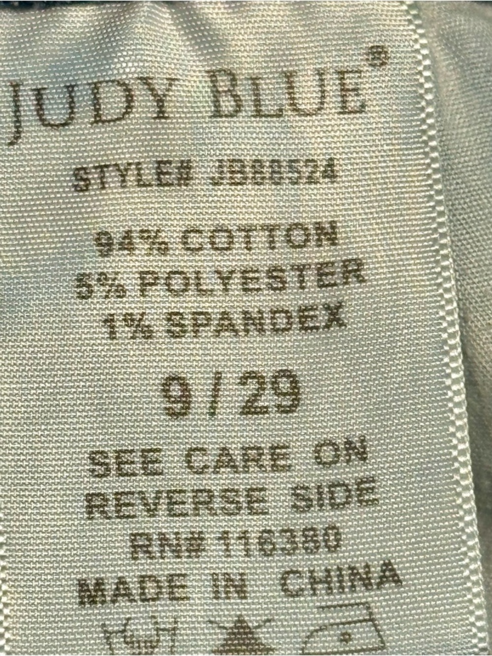 Judy Blue Flare Fit Two Tone Flared Panel Denim Jeans size 29 - Picture 13 of 14